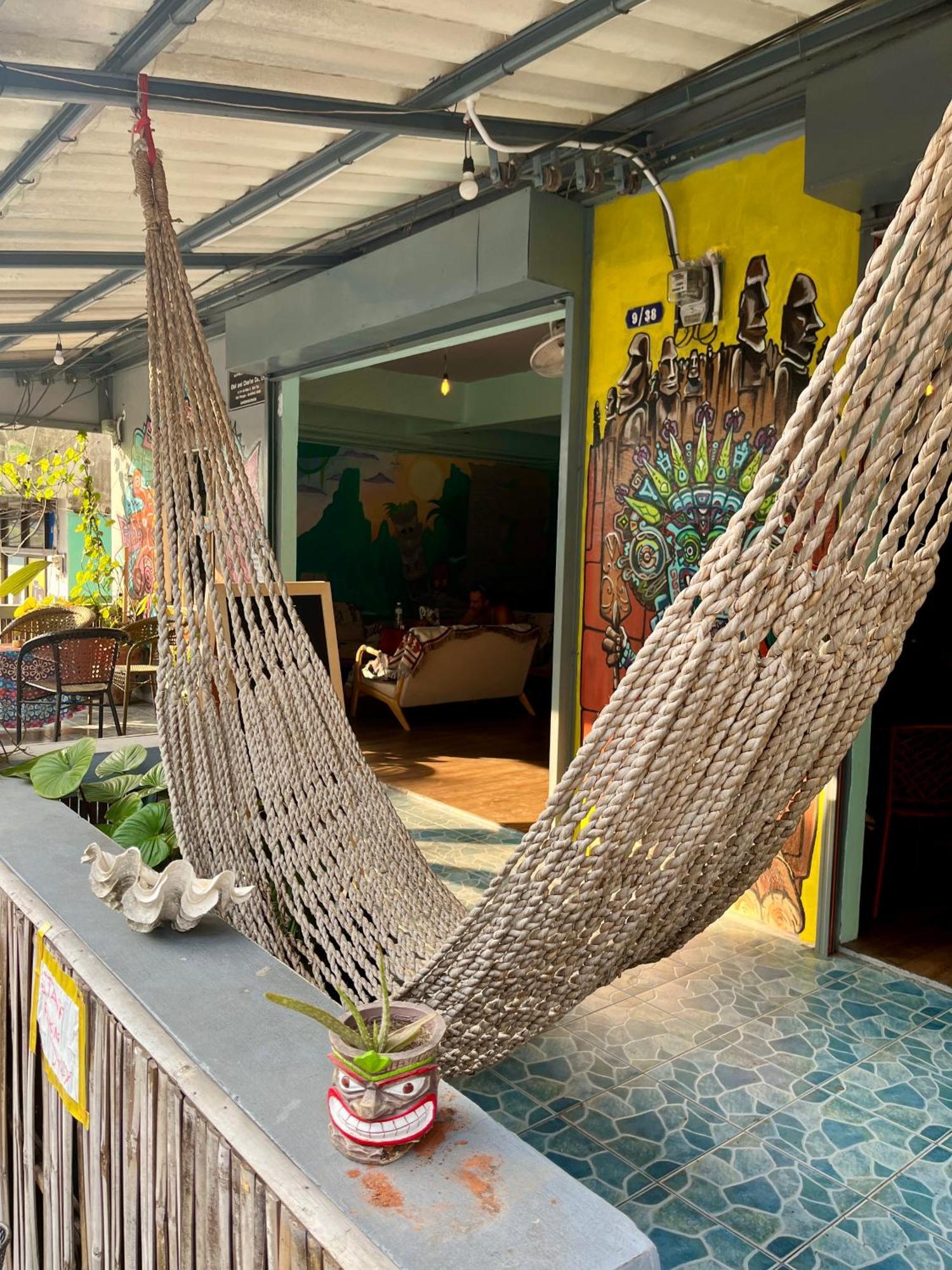 Tiki Tribe Bar & Hostel Koh Tao Eksteriør billede